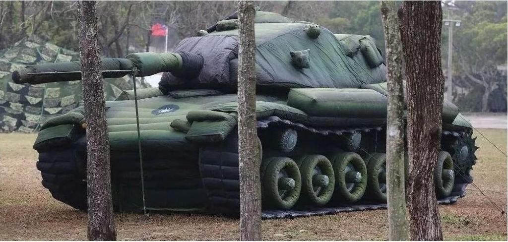 施甸军用充气坦克